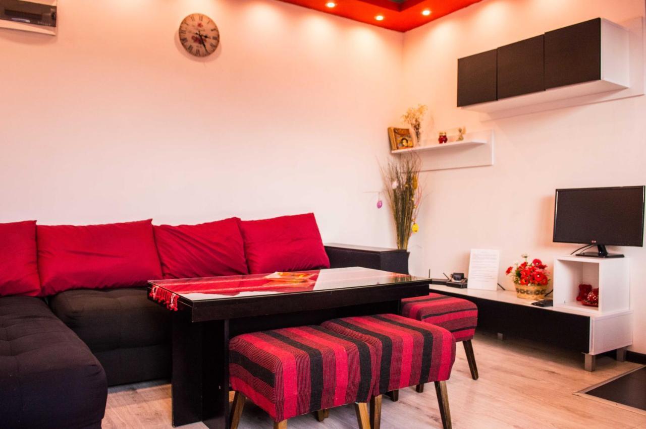 Appartement Red House à Veliko Tarnovo Extérieur photo