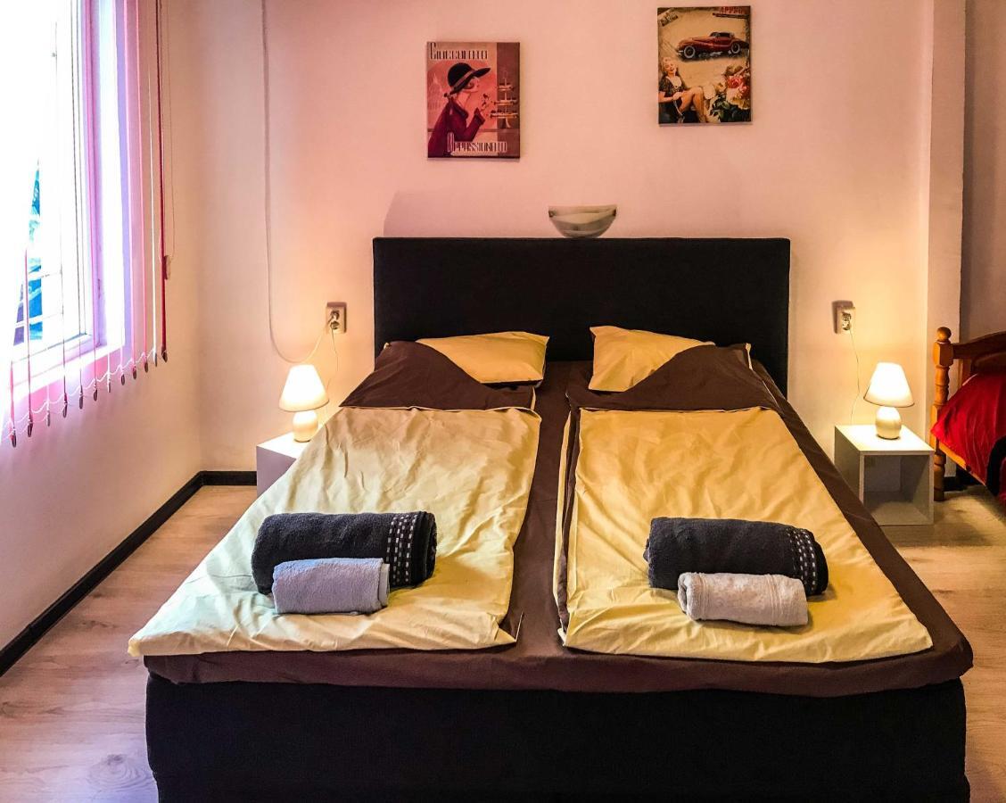 Appartement Red House à Veliko Tarnovo Extérieur photo