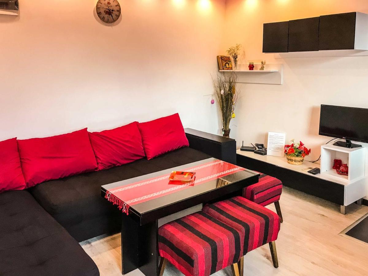 Appartement Red House à Veliko Tarnovo Extérieur photo